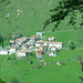 Erbonne...ein wunderschönes, abgelegenes Dorf. Es ist quasi ein Pendant zu Indemini, denn es liegt zwar in Italien, ist aber eigentlich besser von der Schweiz aus zu erreichen. So bildete Erbonne einst eine gemeinsame Kirchgemeinde mit Scudellate zusammen. 