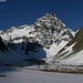 Montée au refuge Adèle Planchard (3200m), au fond la Grande Ruine