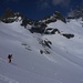 Descente du col de la Grande Ruine (3250m) sur le glacier du Clot des Cavales