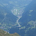 Vom Pizzo Lucendro: Ein Blick auf die Gotthardautobahn bei Piotta.