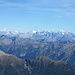 herangezoomt: links Bernina, rechts Monte Disgrazia