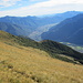 Beginn des Abstiegs nach Claro, zunächst zu Alpe di Gagèrn und Alpe di Motto