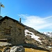 eine alte und leider verschlossene Militärhütte auf dem Pass d'Uffiern