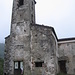 Anche la chiesa di Santo Stefano di Sessano nel comune di Chiaverano è caratterizzata dal clocher-porte ed anch'essa era la chiesa parrocchiale di un borgo oggi scomparso: Sexano che si spopolò già nel XIII secolo.