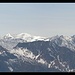 Großvenediger (links) und westliche Hohe Tauern vom Pinzgauer Spaziergang, Kitzbühler Alpen, Österreich