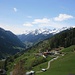 schön ist der Blick über Innerlangesthei ins Paznauntal und zur Silvretta