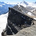 Steiler Abbruch am Gipfel des Üsser Barrhorn Richtung Mattertal
