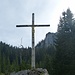 nettes Kreuz bei der Alpe