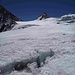 Hier sieht man den linken Teil vom Gletscherbruch, Im Aufstieg musste man wohl auf den kleinen Schutt und Fels-Zacken in der Bildmitte zuhalten, und diesen links liegen lassen