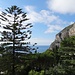 Capri: Kurz nach dem Hauptort wird erstmals der Blick auf die andere Seite der Insel frei.