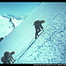eine andere Seilschaft beim Aufstieg über das Firndreieck zum Gr. Möseler, Zillertaler Alpen, Österreich