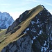 Der Schlussaufstieg zum Hauptgipfel der Marwees (2056 m). Nur wenige Bergwanderer gönnen sich diesen mehr als lohnenden Abstecher.