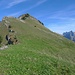 Abstieg über die sonnige Südseite des Neuenalpspitz