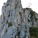 kurze, aber exponierte Kletterei am Gipfelaufbau des Chli Schijen