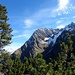 toller Ausblick zum Bristen;
im Hintergrund links Chli und Gross Windgällen