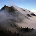 Nebelschwaden ziehen bis zum Gafleispitz und zaubern eine geheimnisvolle Landschaft