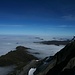 Ausblick von der Sphinxterrasse (3572 m) über das hochliegende Nebelmeer.