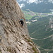 Kletterei weiter oben, Tiefblick auf Kolfuschg.