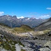 Tag 4 > direkter Aufstieg zum Lai d'Immez (Macun): Ein Blick zurück. Mittlerweile befindet man sich im Gebiet des Schweizerischen Nationalparks.