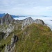 am Gipfel der Schafwisspitze mit Blick zum Stöllen und Lütispitz