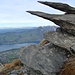 bizarre Felsformationen (der alpine Sprungturm in den Thunersee?)