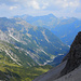 Blick nach N über das Angerletal hinaus zum Bschlaber Tal