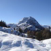 Kurz vor dem Gipfel ein erster Blick auf das Ziel von heute, dem Gr.Rettenstein. Doch schon verdammt viel Schnee.