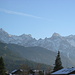 Blick von Wallgau auf Karwendelberge.