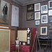 Un angolo dello studio, con lo spogliatoio delle modelle, i cartoni di alcune opere, dipinti accademici, il ritratto del padre e quello, incompiuto, della sorella. 