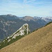 Die zackige Mahdspitze vor Litnisschrofen und Krinnenspitze