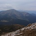 Aussicht von der Говерла (Hoverla; 2060,8m) auf den Гора Петрос (Hora Petros; 2020,2m).