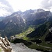 Tiefblick in Edelweisstal und Mittagstal(Val  di Mezdi) gegenüber