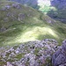 Der schöne Abstieg durch die Kirkfell Crags T 3 .Unten ist der Black Sail Pass