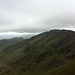 Links unten Yewbarrow. Rechts Red Pike