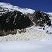 Adrenalin: Tonnenweise Schnee schieben sich vor unseren Füssen durch die Landschaft