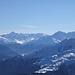Italien ist gleich um die Ecke: Der Monte Disgrazia sticht aus den Südlichen Bergeller Alpen heraus, davor Piz Arblatsch-Piz Forbesch und Piz Platta 