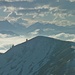 Zoom über's Seekarkreuz ins Karwendelgebirge.