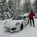 Da soll einer sagen ein Porsche ist nicht "wintertauglich" ;-) (allerdings muss schon angemerkt werden, dass es sich um einen Allrad-Porsche handelt)