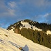 Rückblick zum Gulmen Gipfel in der Abenddämmerung