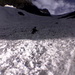Marc beim Schneerutschen, rechts meine Rutschspur