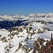 Aussicht von der Weissfluh (2843,3m) nach Norden über den von militärischen Anlagen überbaute Vorgipfel. <br /><br />Links ist der höchste Berg Liechtenstein, der Ruchberg oder Vorder Grauspitz (2599m); rechts ist die Schesaplana (2964,3m),