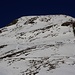 Während ich mit den Ski in Richtung Tal fuhr, überschritt Oli Mittelgrat und Salezerhorn mit Schneeschuhen. Seine Spur ist im Abstieg vom Salezer Horn nicht zu verfehlen :-)