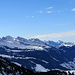 Churfirsten und Glarner Alpen vor fast blauem Himmel - leider bliebs nur wenige Minuten so schön