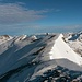 Marc kurz vor dem Piz Segnas - Im Hintergrund der abgeblasene Piz Sardona