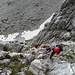 Im Klettersteig mit weiteren Gipfelaspiranten der Lamsenspitze