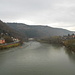 Blick von der Brücke bei Schlierbach über den Neckar flussaufwärts und...