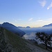 Im Aufstieg zur Alp Ämsigen. Der Weg noch unspektakulär, dafür hat die Aussicht mehr zu bieten.