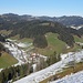 Dorf Trub mit Seltenbach und rechts die Klosteregg