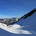 Die Alp Fudlen kommt gerade in die Sonne