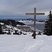 Der halb zugefrorene Sihlsee mit dem Etzel